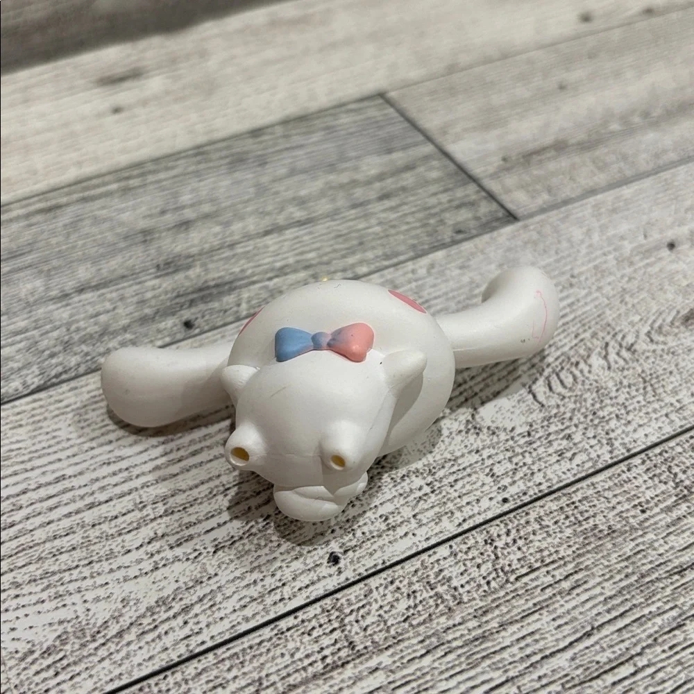 Sanrio Cinammonroll figure